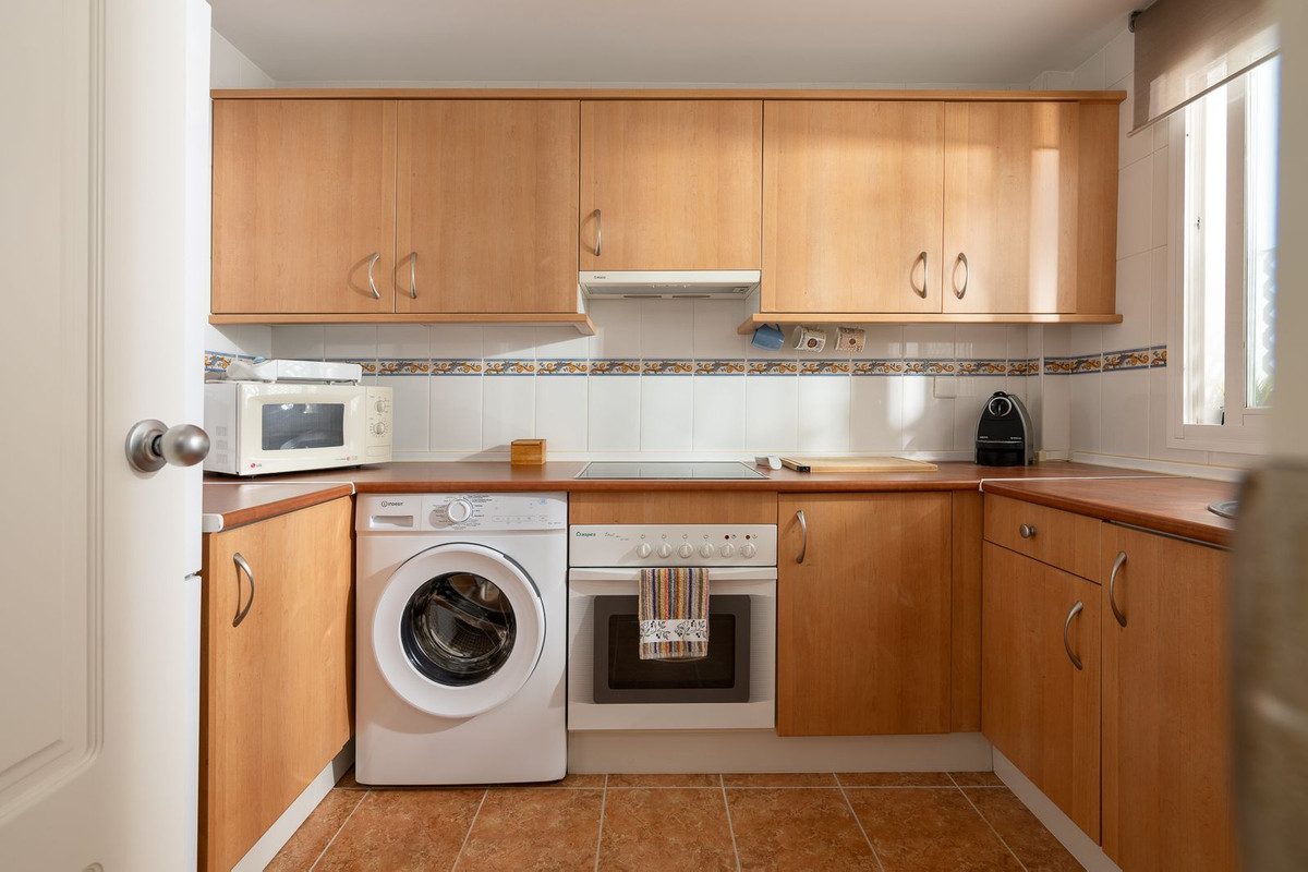 2-slaapkamerappartement in El Paraiso, Estepona in El Paraiso - foto 16