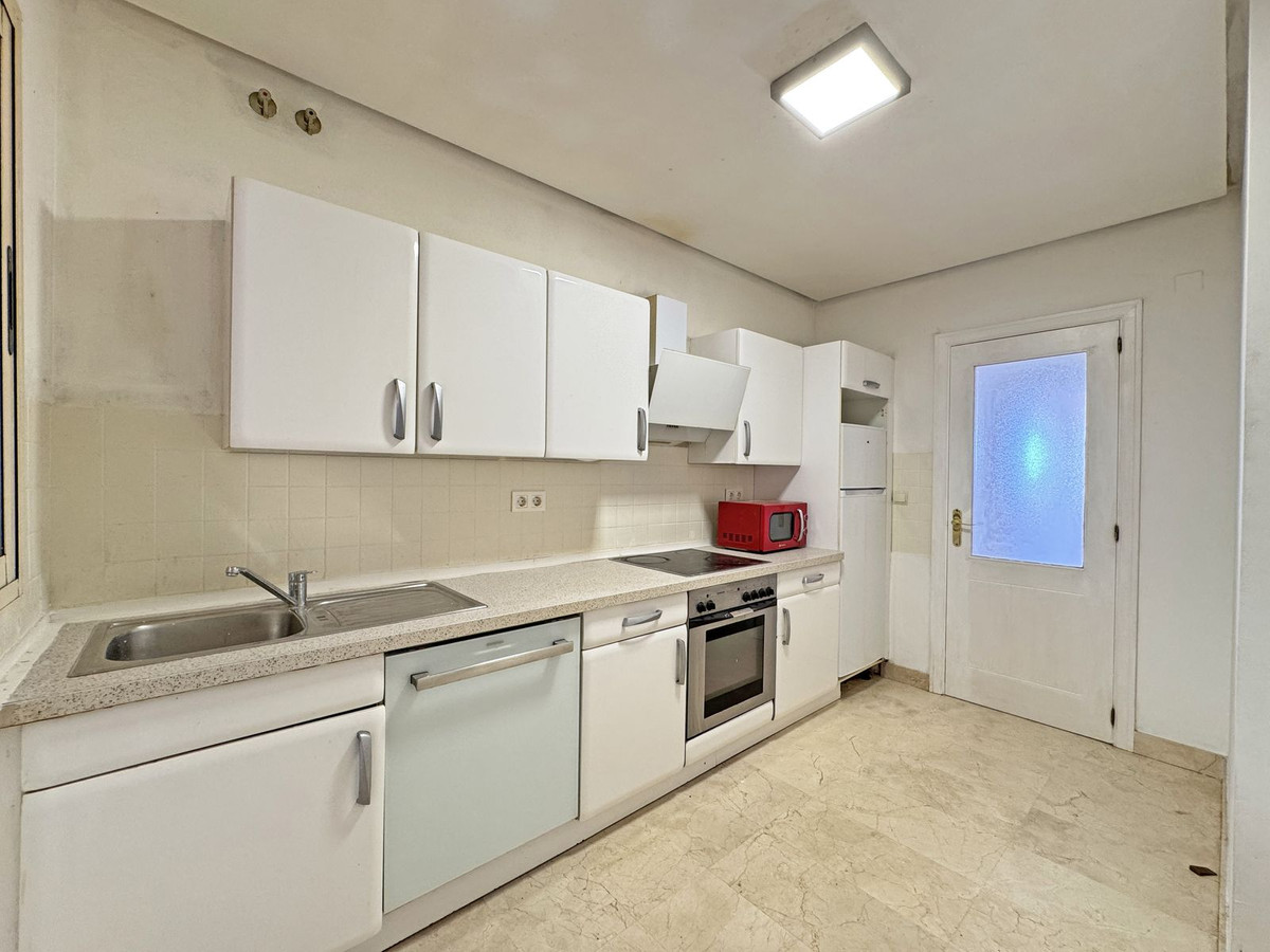 Calahonda – 2-slaapkamer appartement met privé tuin en zeezicht in Calahonda - foto 17