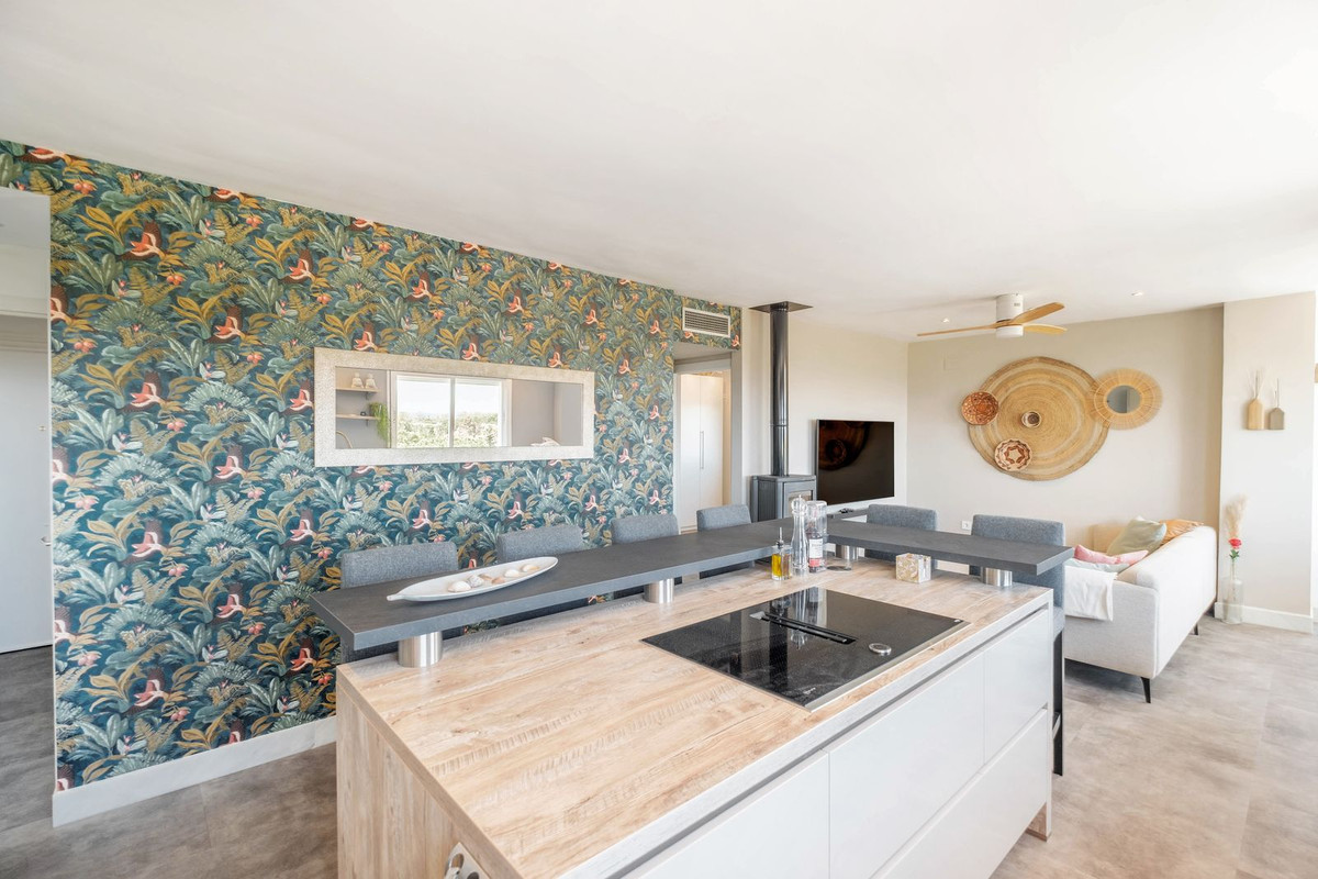 Hoekpenthouse op steenworp afstand van het strand in Costabella in Costabella - foto 12