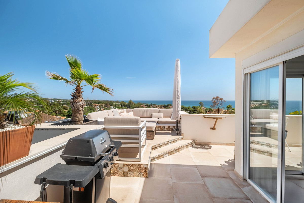 Hoekpenthouse op steenworp afstand van het strand in Costabella in Costabella - foto 19