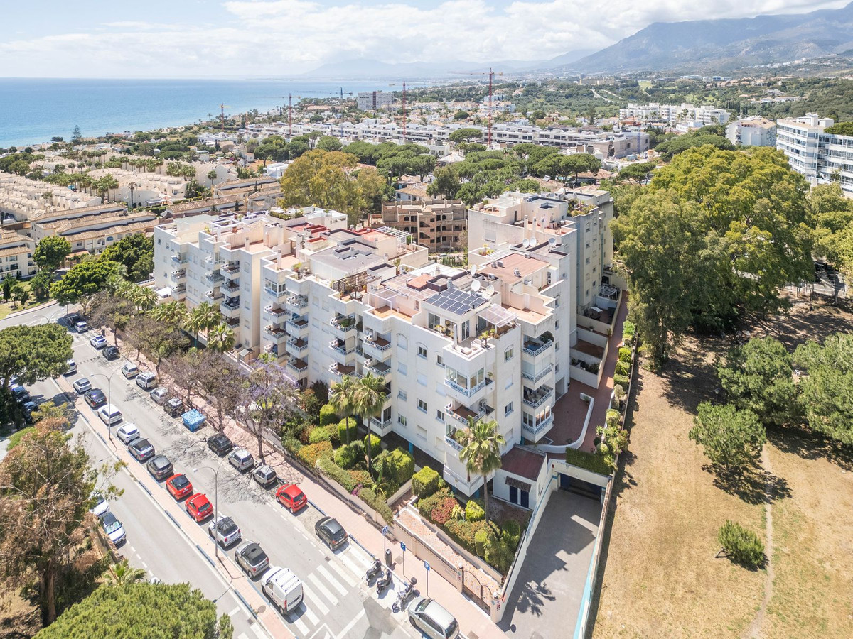 Hoekpenthouse op steenworp afstand van het strand in Costabella in Costabella - foto 3