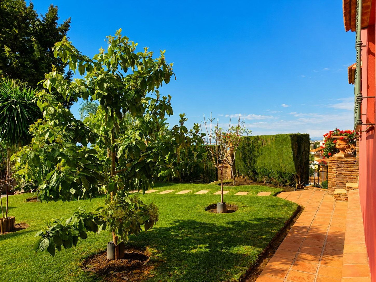 Villa met 8 slaapkamers in Torrequebrada in Torrequebrada - foto 15