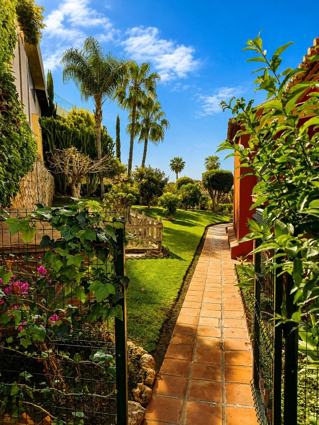 Villa met 8 slaapkamers in Torrequebrada in Torrequebrada - foto 17