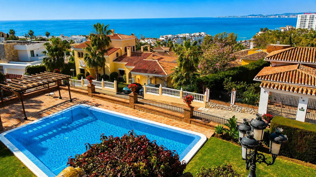 Villa met 8 slaapkamers in Torrequebrada in Torrequebrada - foto 4