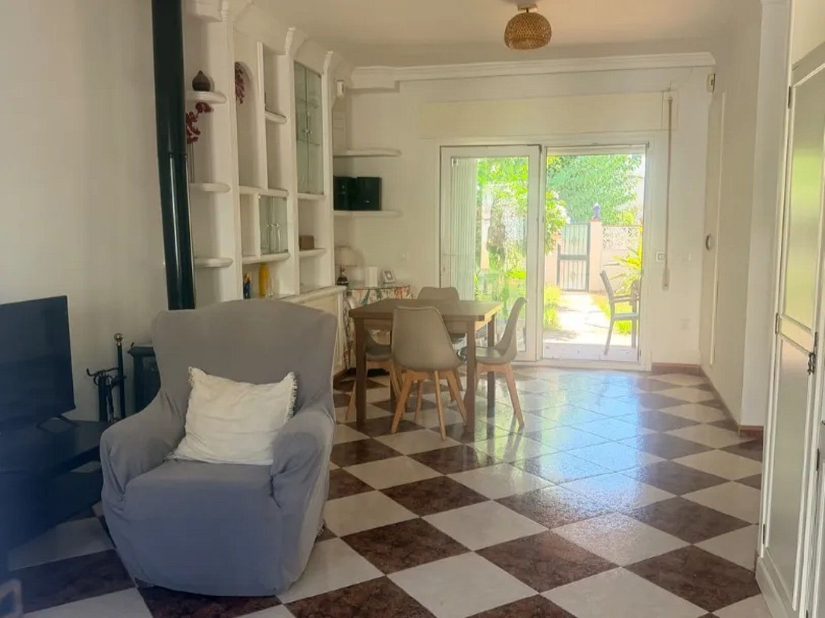 Vrijstaande villa met 2 slaapkamers in Benalmadena in Benalmadena - foto 3