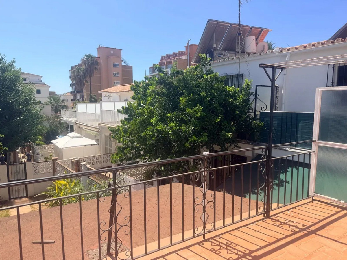 Vrijstaande villa met 2 slaapkamers in Benalmadena in Benalmadena - foto 5