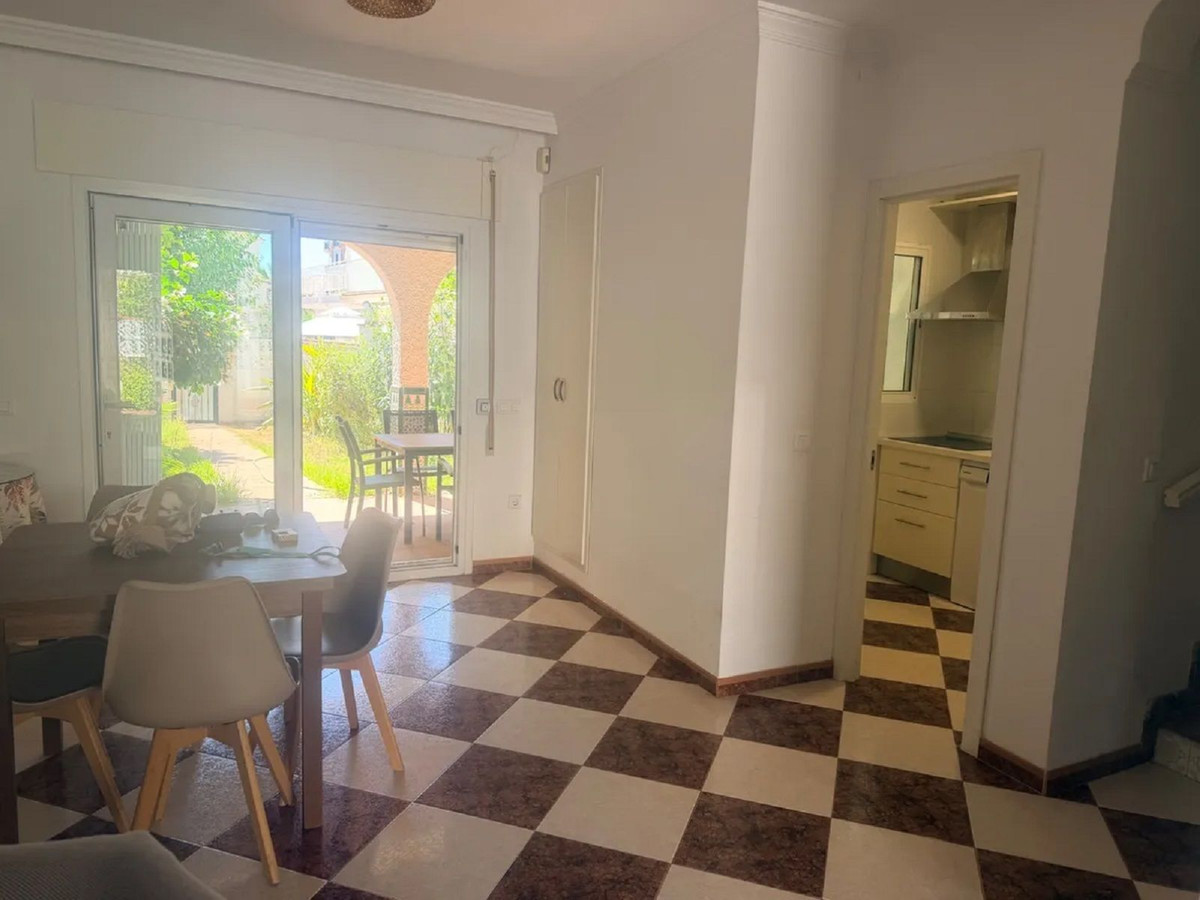 Vrijstaande villa met 2 slaapkamers in Benalmadena in Benalmadena - foto 7