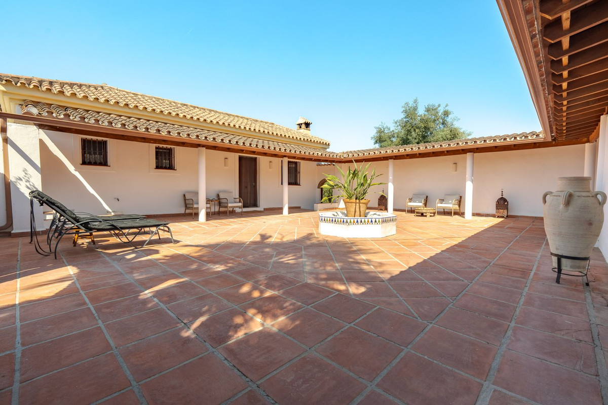 Drie-slaapkamer villa in Coín in Coín - foto 7
