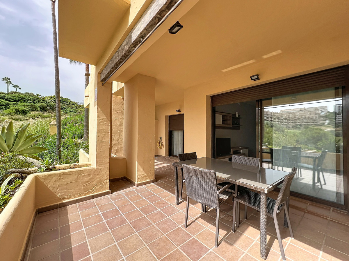 Appartement met 2 slaapkamers in La Duquesa in La Duquesa - foto 12