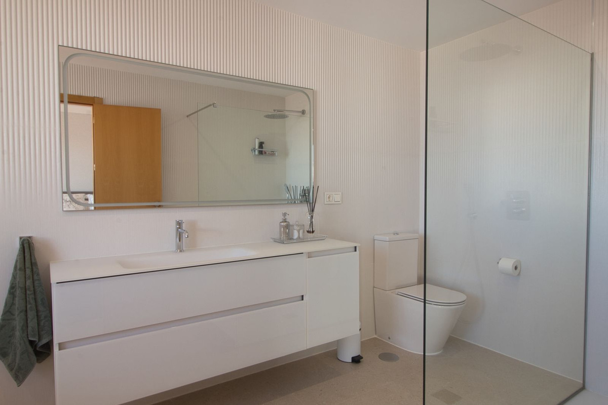 4-slaapkamer stadswoning in Manilva met zeezicht in Manilva - foto 16
