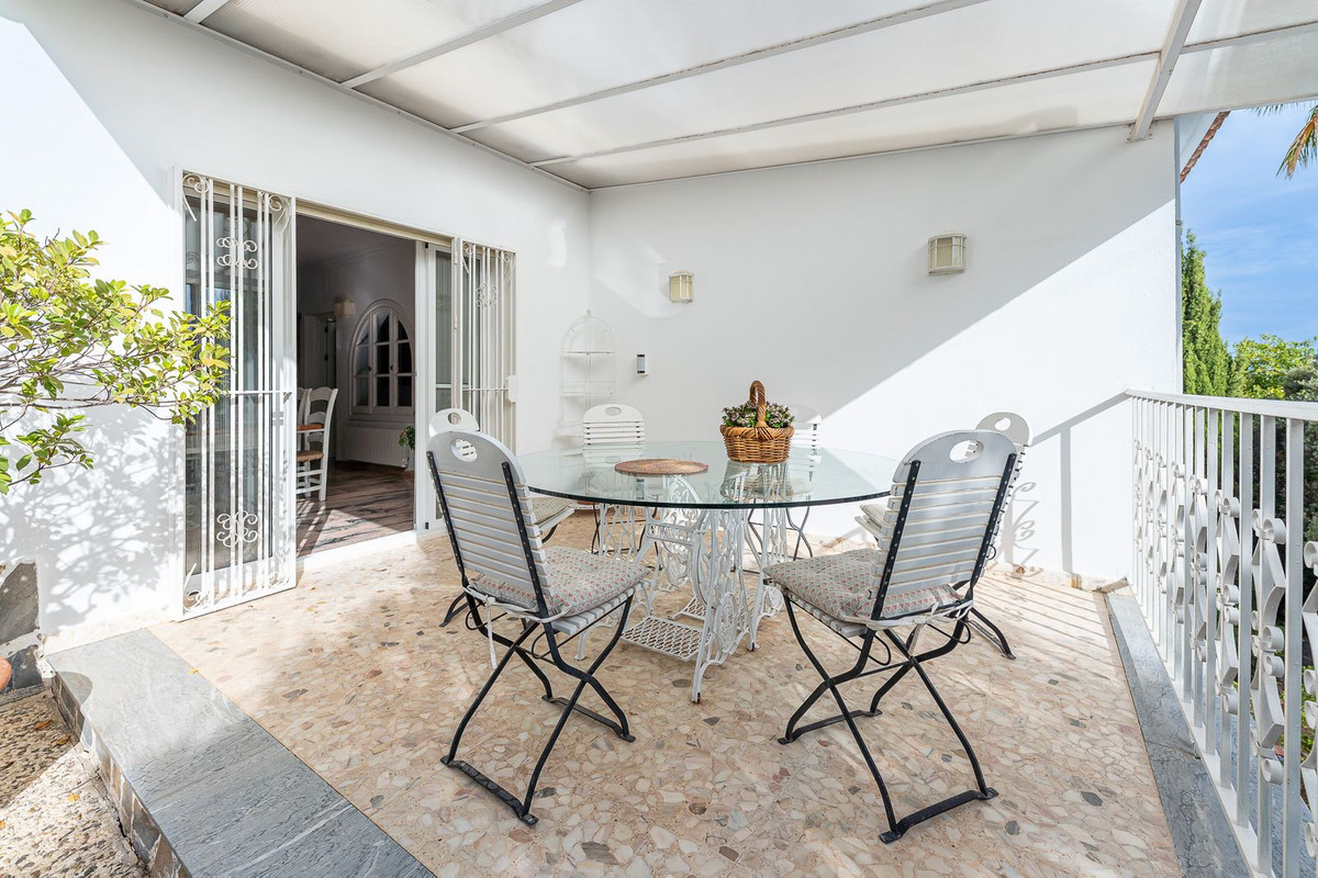 Woning met 4 slaapkamers in La Chicharra, Alhaurín el Grande in Alhaurín el Grande - foto 18