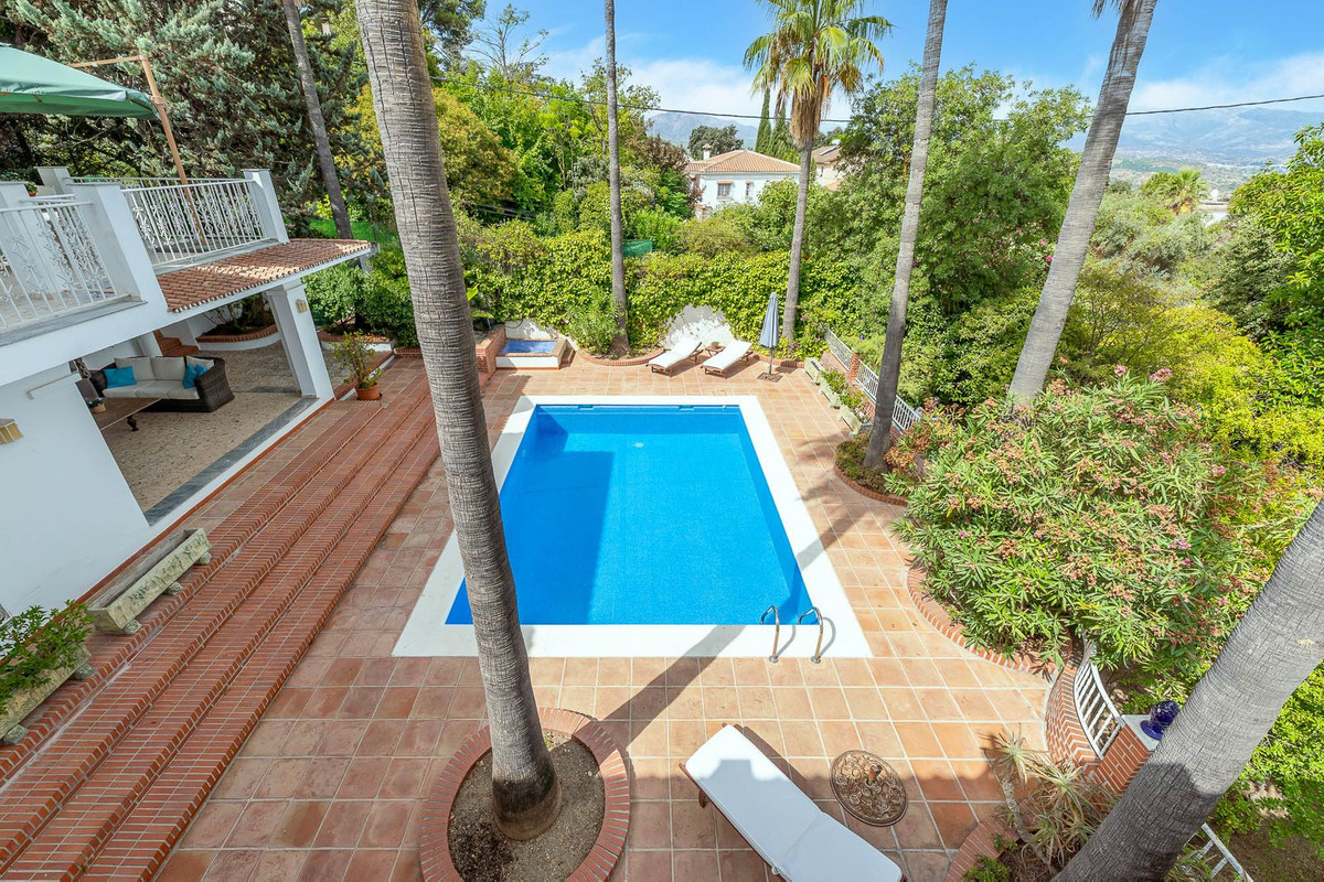 Woning met 4 slaapkamers in La Chicharra, Alhaurín el Grande in Alhaurín el Grande - foto 9