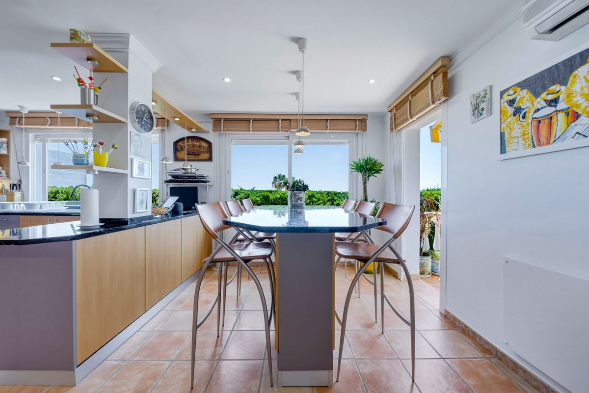 Villa met 5 slaapkamers in El Chaparral in El Chaparral - foto 14