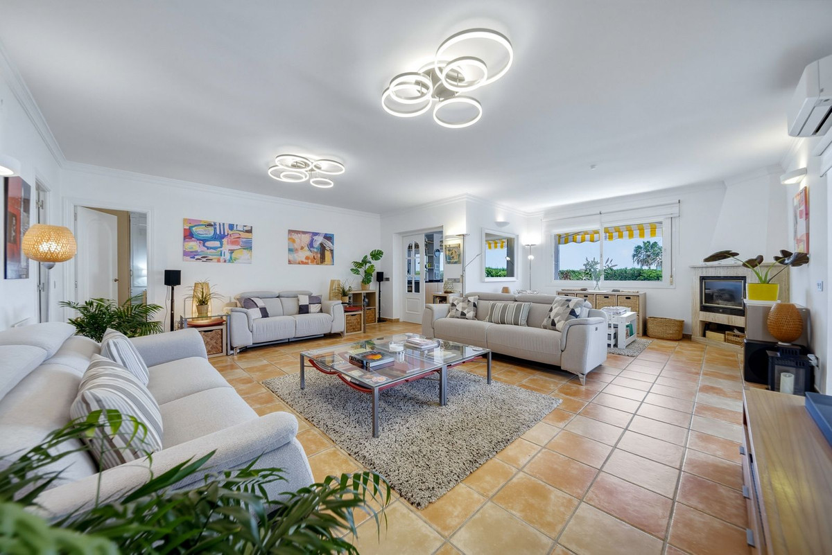 Villa met 5 slaapkamers in El Chaparral in El Chaparral - foto 4
