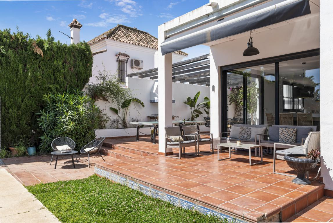 6-slaapkamer villa in Nueva Andalucía in Nueva Andalucía - foto 12