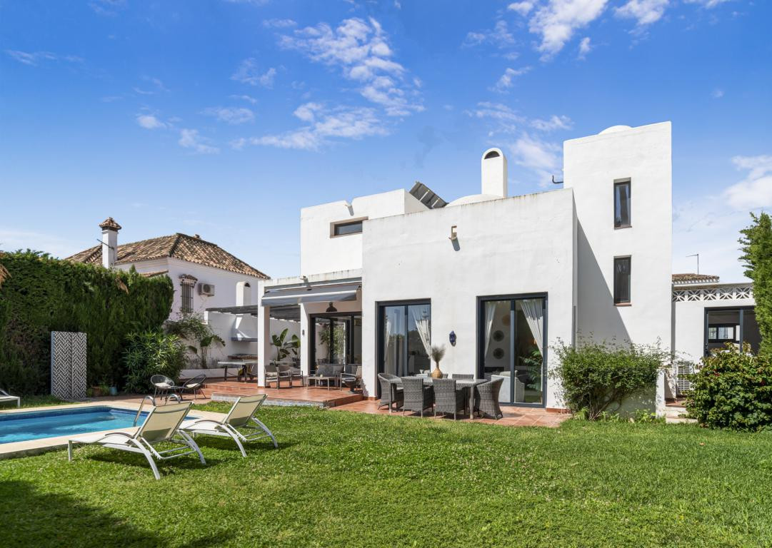 6-slaapkamer villa in Nueva Andalucía in Nueva Andalucía - foto 4