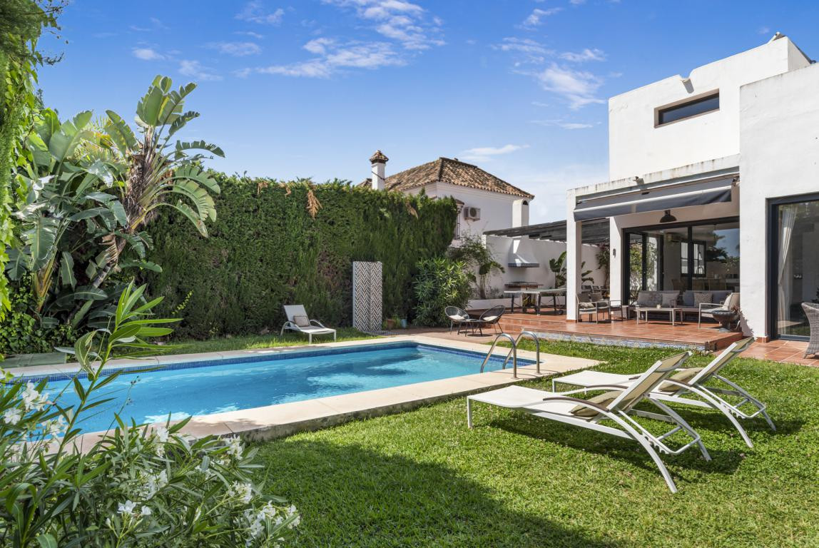 6-slaapkamer villa in Nueva Andalucía in Nueva Andalucía - foto 6