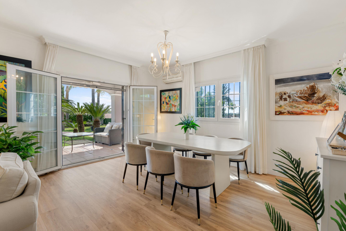 Vrijstaande villa in Estepona met 3 slaapkamers in Estepona - foto 11