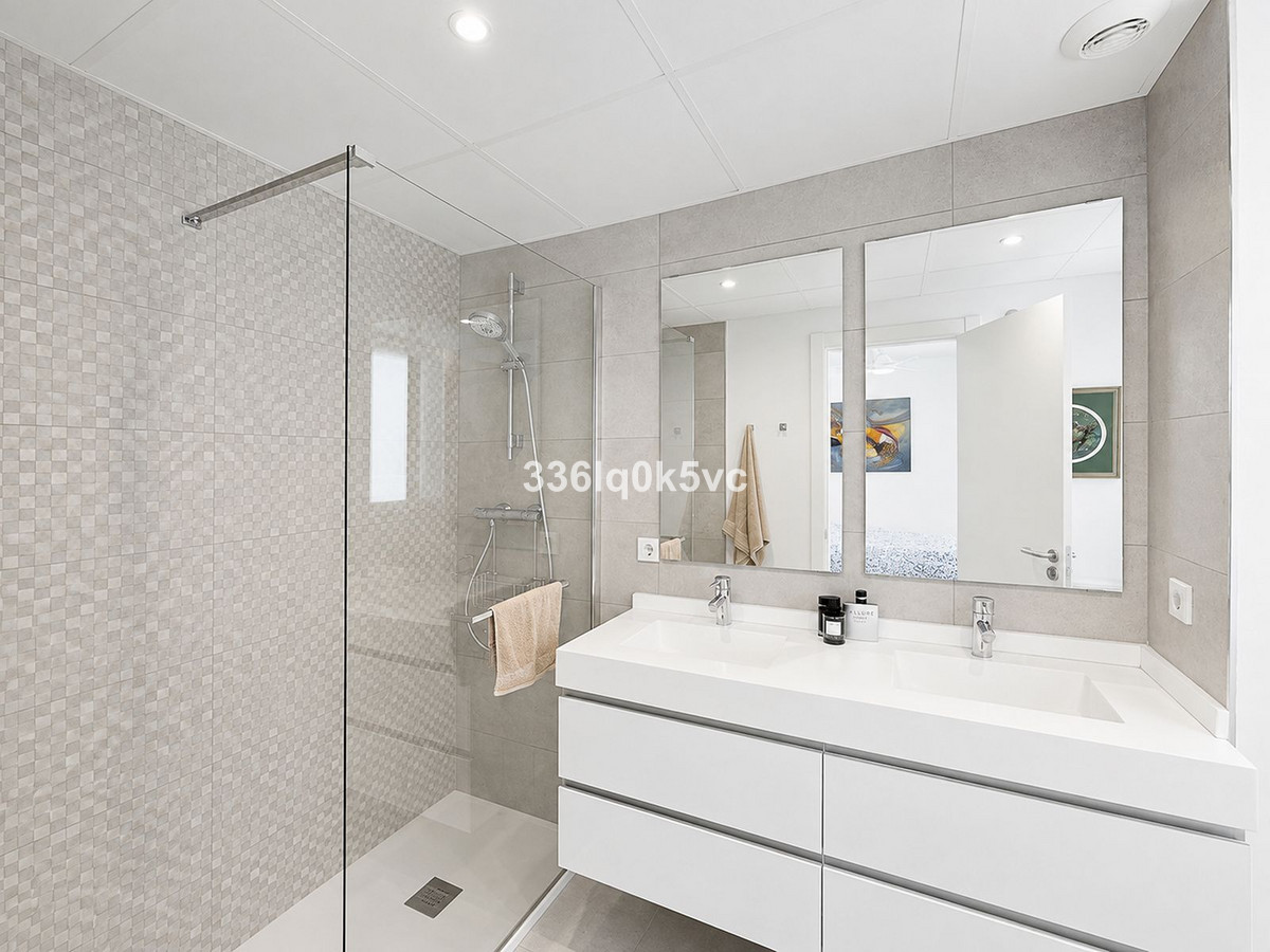 Drie-slaapkamer penthouse met solarium in Benahavís in Benahavís - foto 12