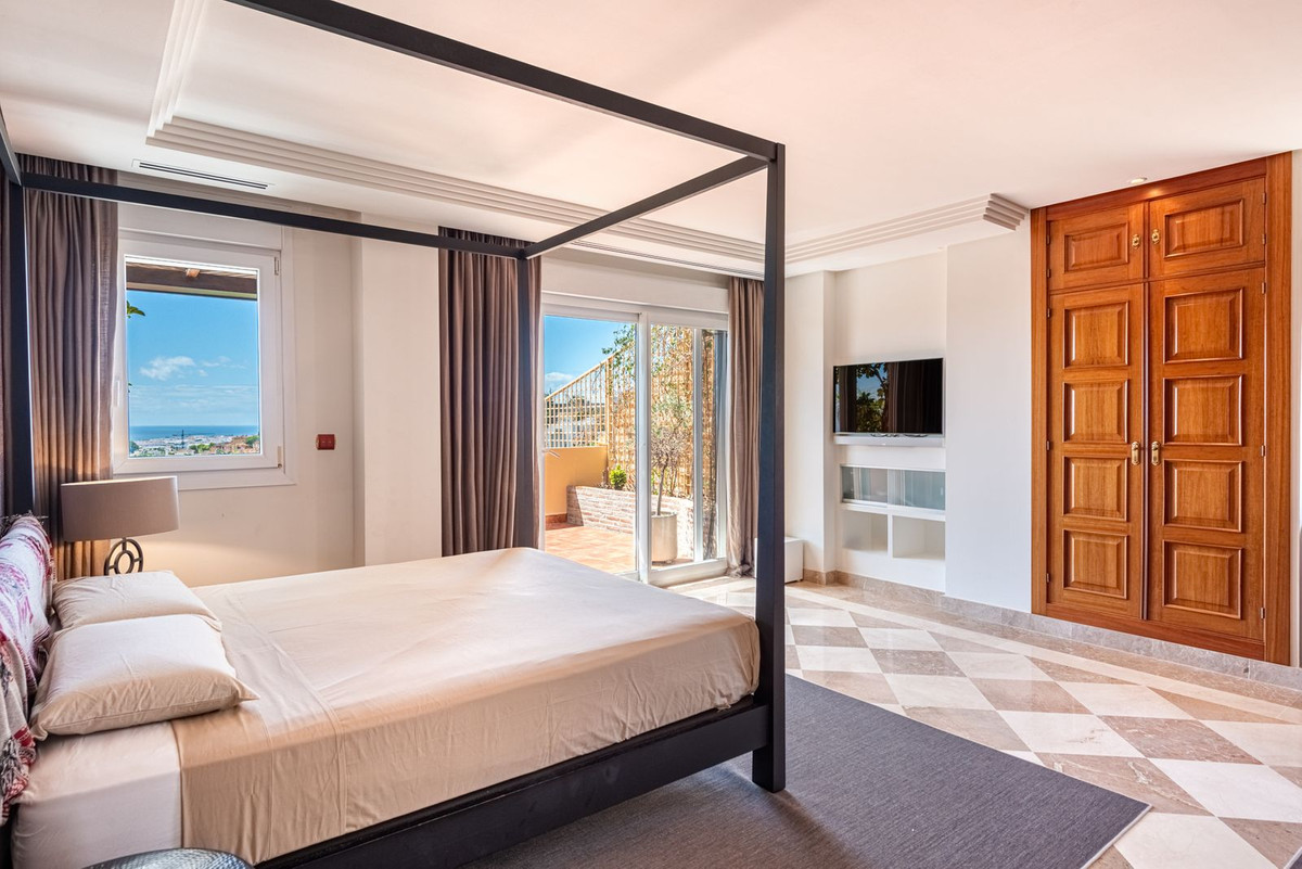 Duplex penthouse in Nueva Andalucía – een lifestyleconcept voor wie méér wil in Nueva Andalucía - foto 15