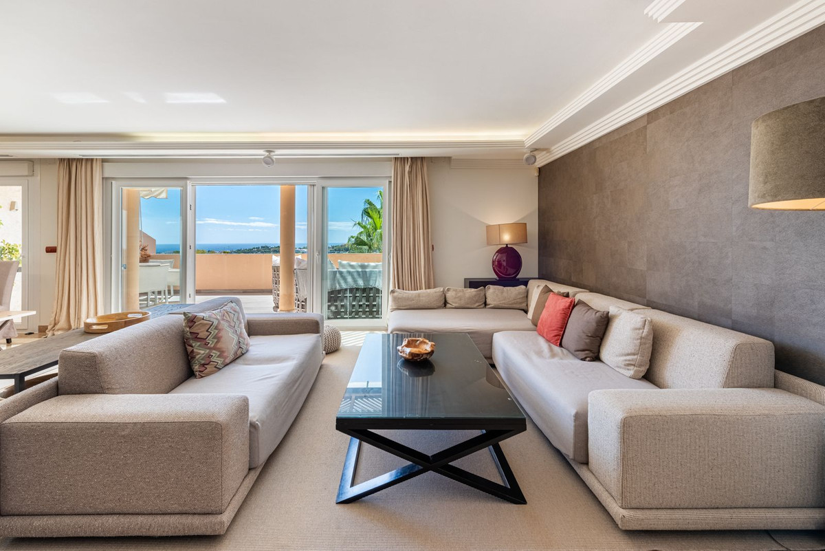 Duplex penthouse in Nueva Andalucía – een lifestyleconcept voor wie méér wil in Nueva Andalucía - foto 4