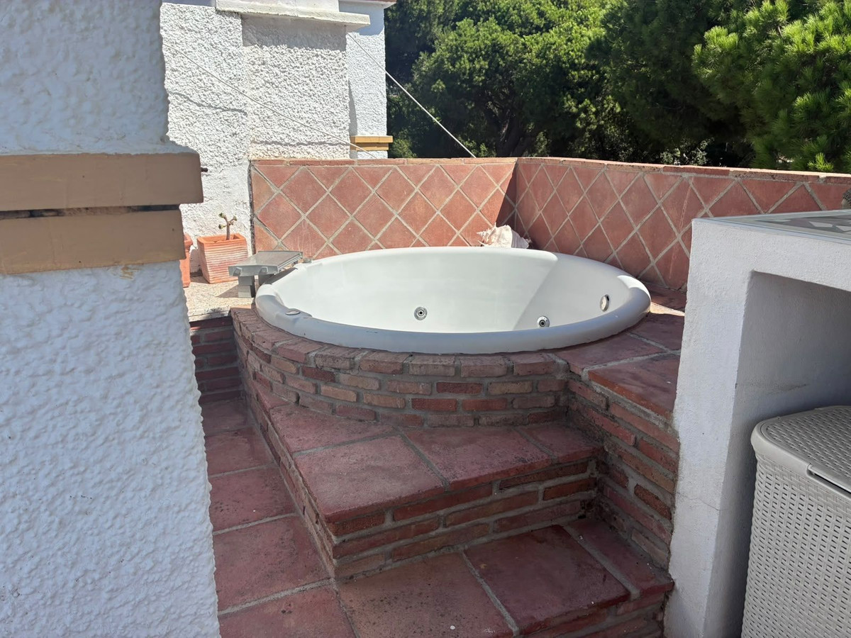 Rijtjeshuis met 3 slaapkamers in Elviria in Elviria - foto 13