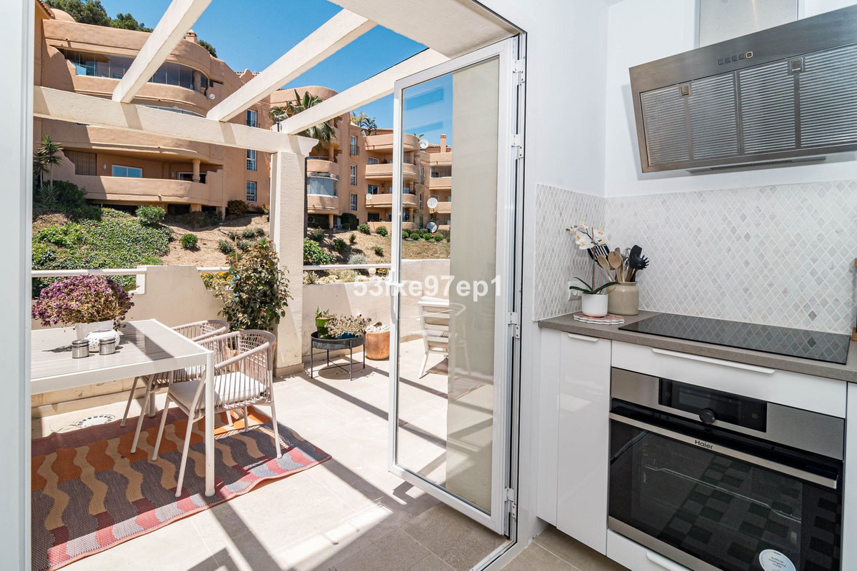 Licht hoekpenthouse met privé dakterras in Calahonda in Calahonda - foto 11