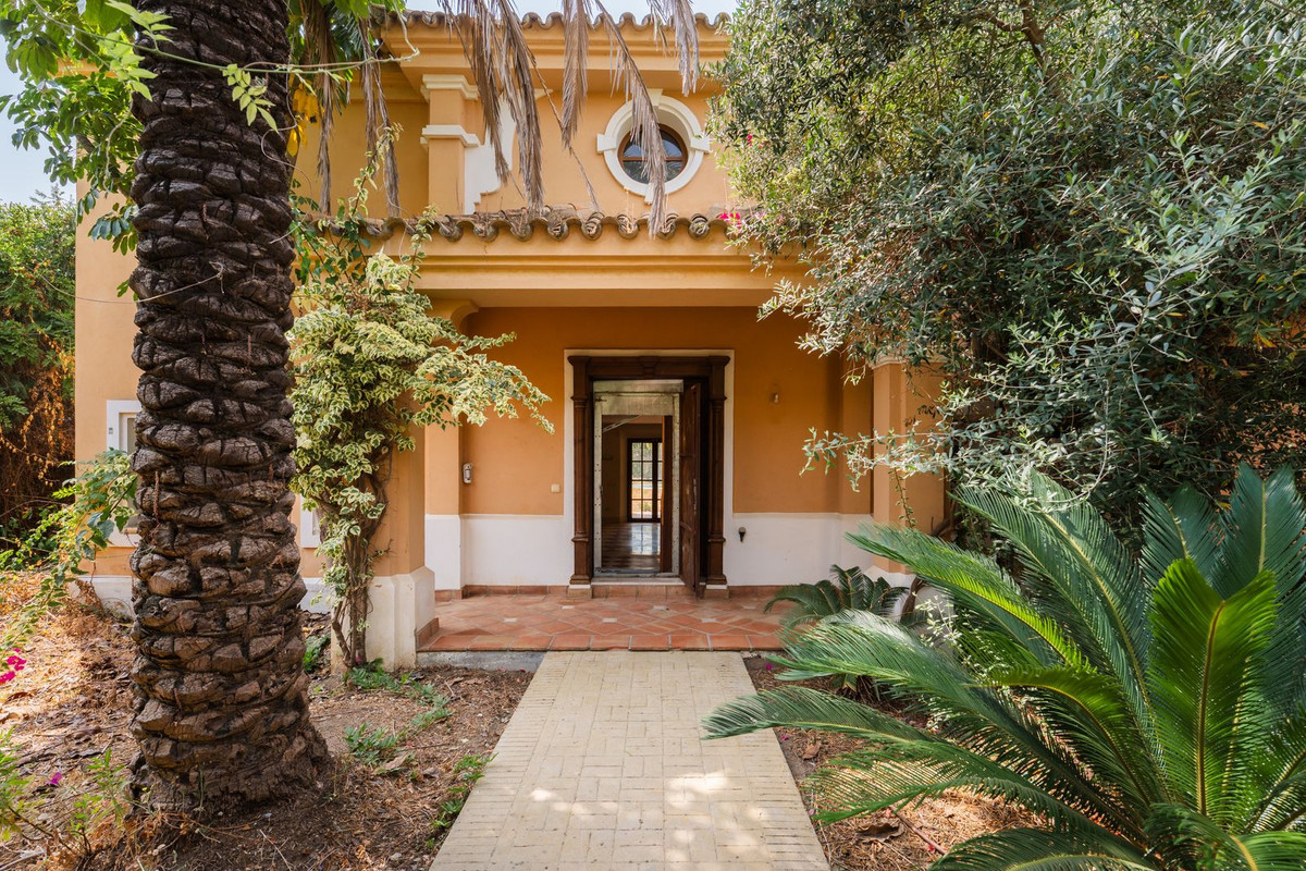 4-slaapkamer vrijstaande villa in Estepona in Estepona - foto 4