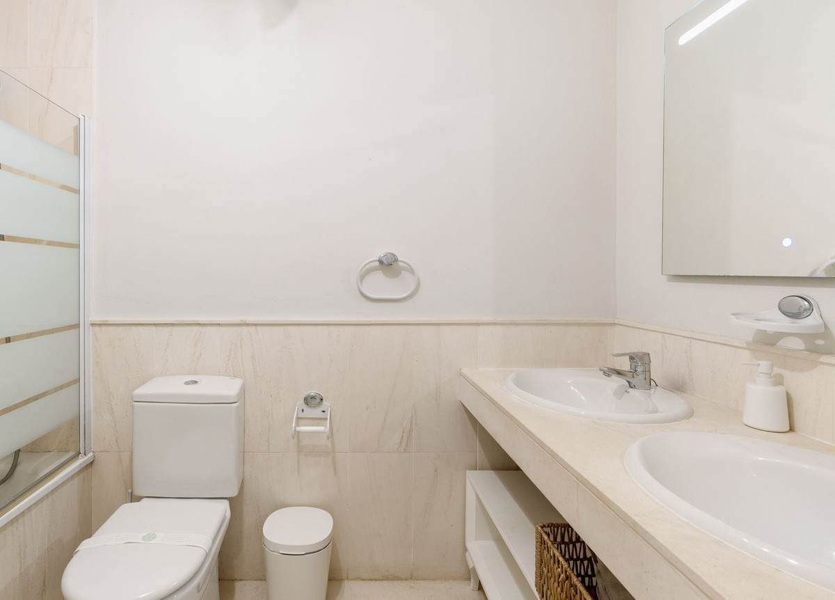 2-slaapkamer appartement aan het strand in Calahonda in Calahonda - foto 11