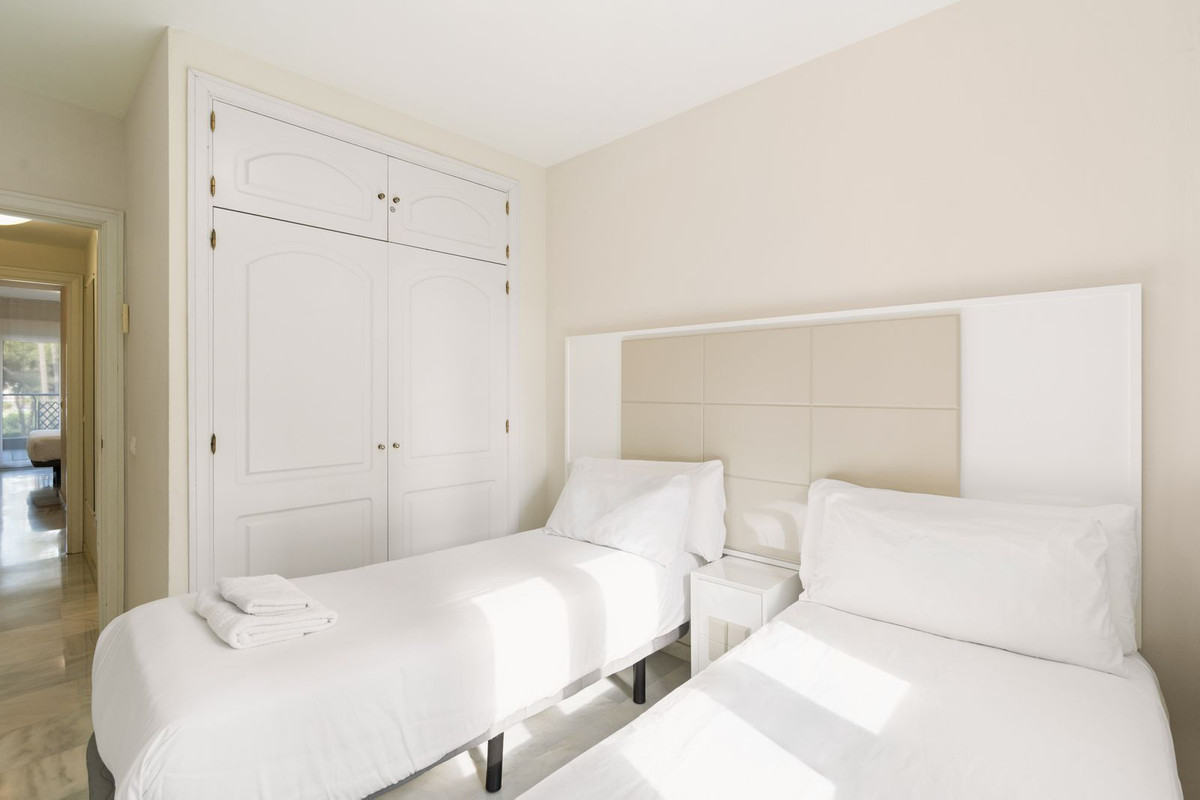 2-slaapkamer appartement aan het strand in Calahonda in Calahonda - foto 15