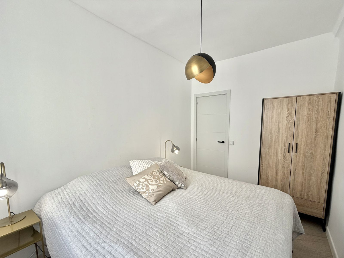 2-slaapkamer appartement in Fuengirola, gerenoveerd en centraal in Fuengirola - foto 11