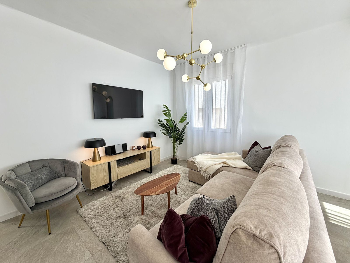 2-slaapkamer appartement in Fuengirola, gerenoveerd en centraal in Fuengirola - foto 18