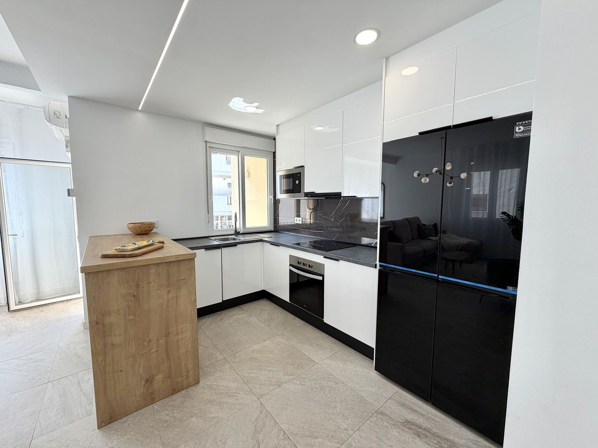 2-slaapkamer appartement in Fuengirola, gerenoveerd en centraal in Fuengirola - foto 3