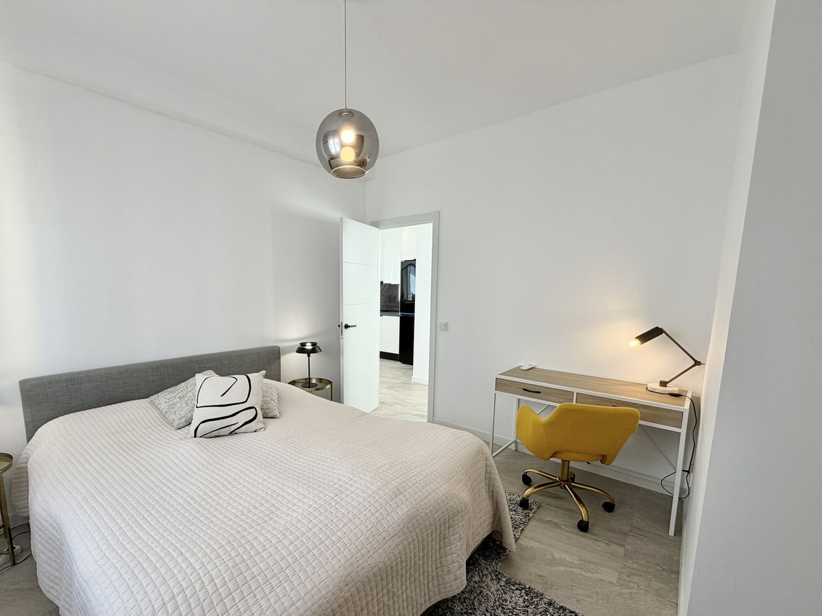 2-slaapkamer appartement in Fuengirola, gerenoveerd en centraal in Fuengirola - foto 8