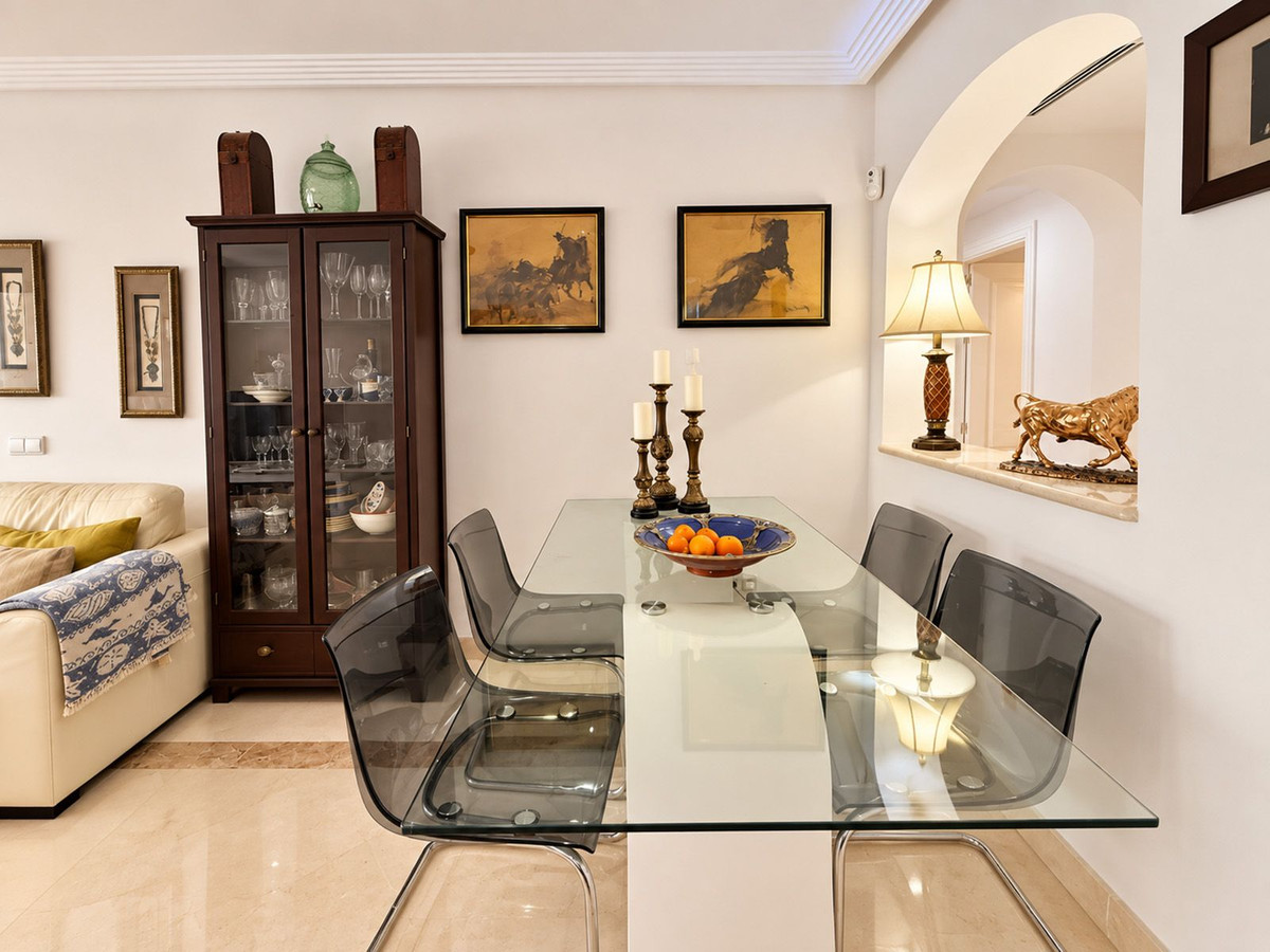 Appartement met 2 slaapkamers in Los Arqueros in Los Arqueros - foto 9