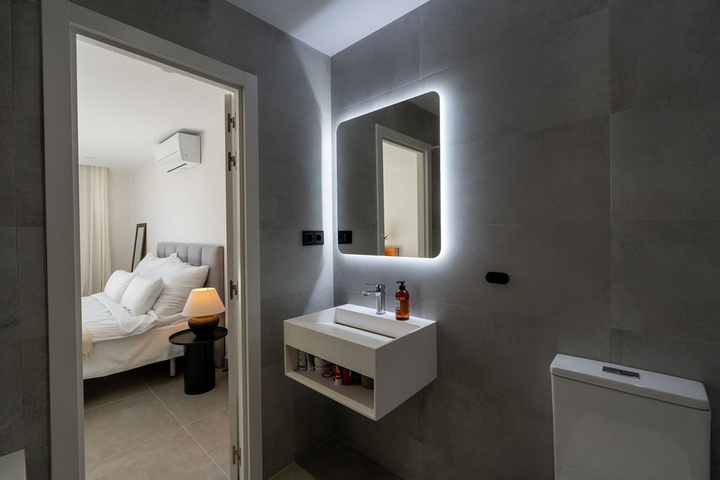 Stadswoning met 4 slaapkamers in Nueva Andalucía in Nueva Andalucía - foto 11