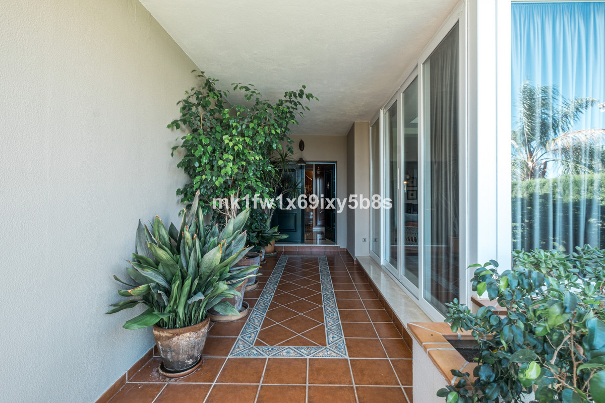 Vijf-slaapkamer villa in La Capellanía, Alhaurín de la Torre in Alhaurín de la Torre - foto 12