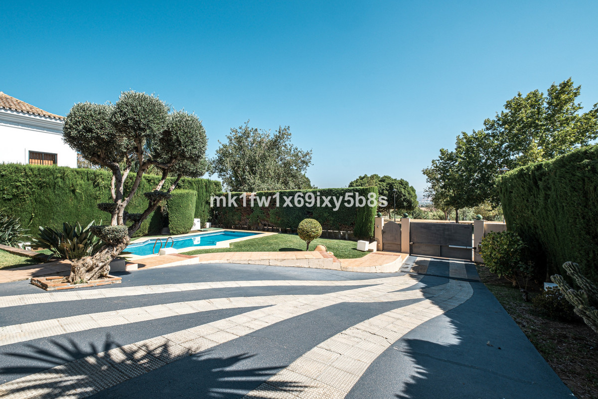 Vijf-slaapkamer villa in La Capellanía, Alhaurín de la Torre in Alhaurín de la Torre - foto 3