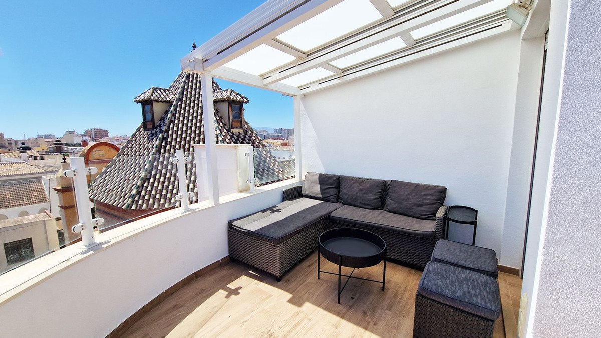 Penthouse met drie slaapkamers in Málaga | Centrale ligging nabij Plaza de las Flores in Málaga - foto 2