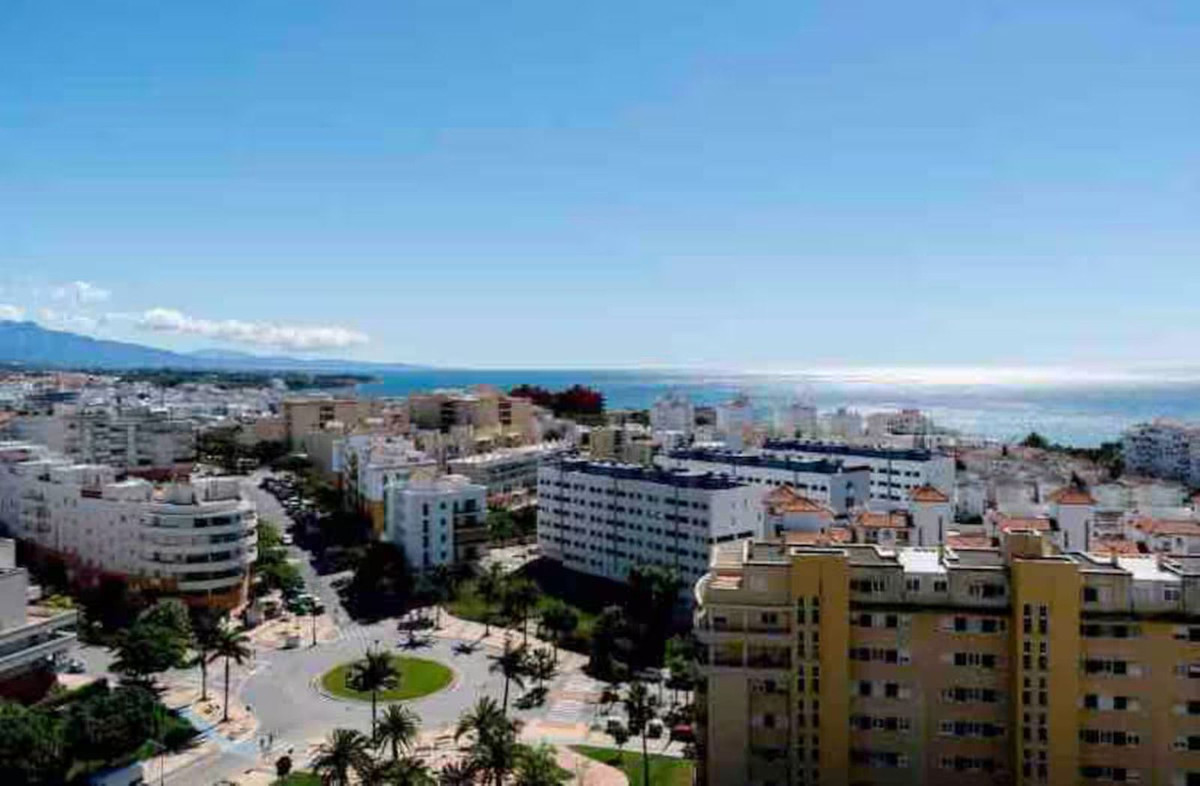 Appartement met 2 slaapkamers in Estepona in Estepona - foto 2