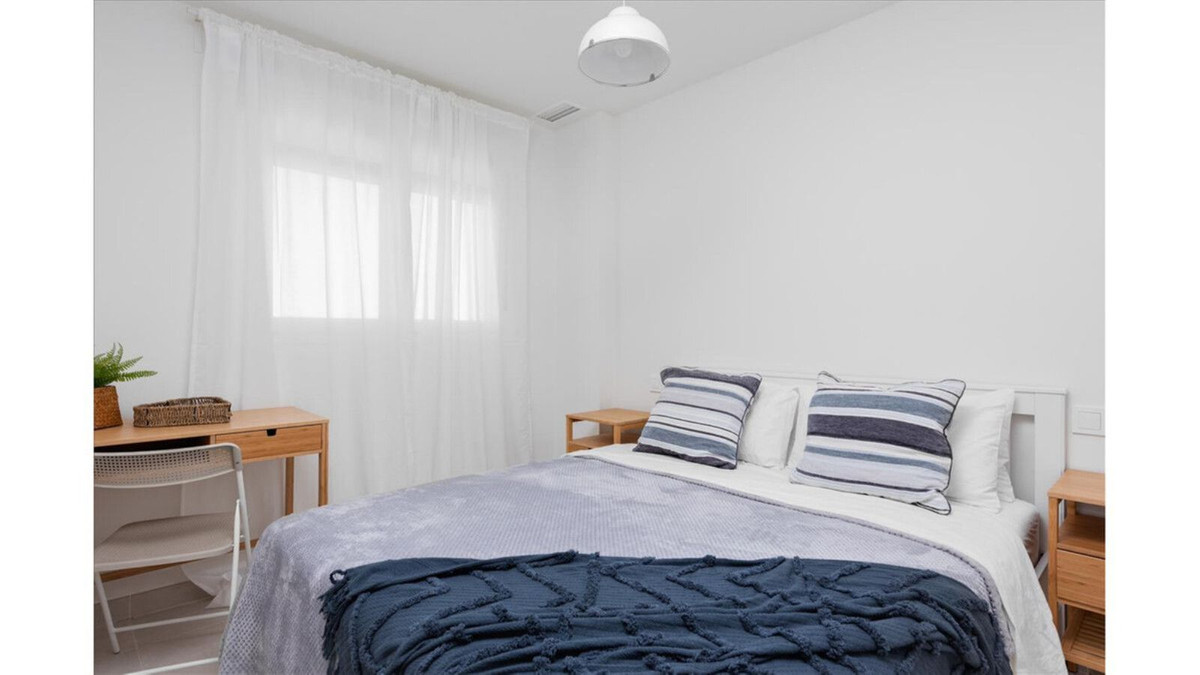 Appartement met 2 slaapkamers in Estepona in Estepona - foto 9