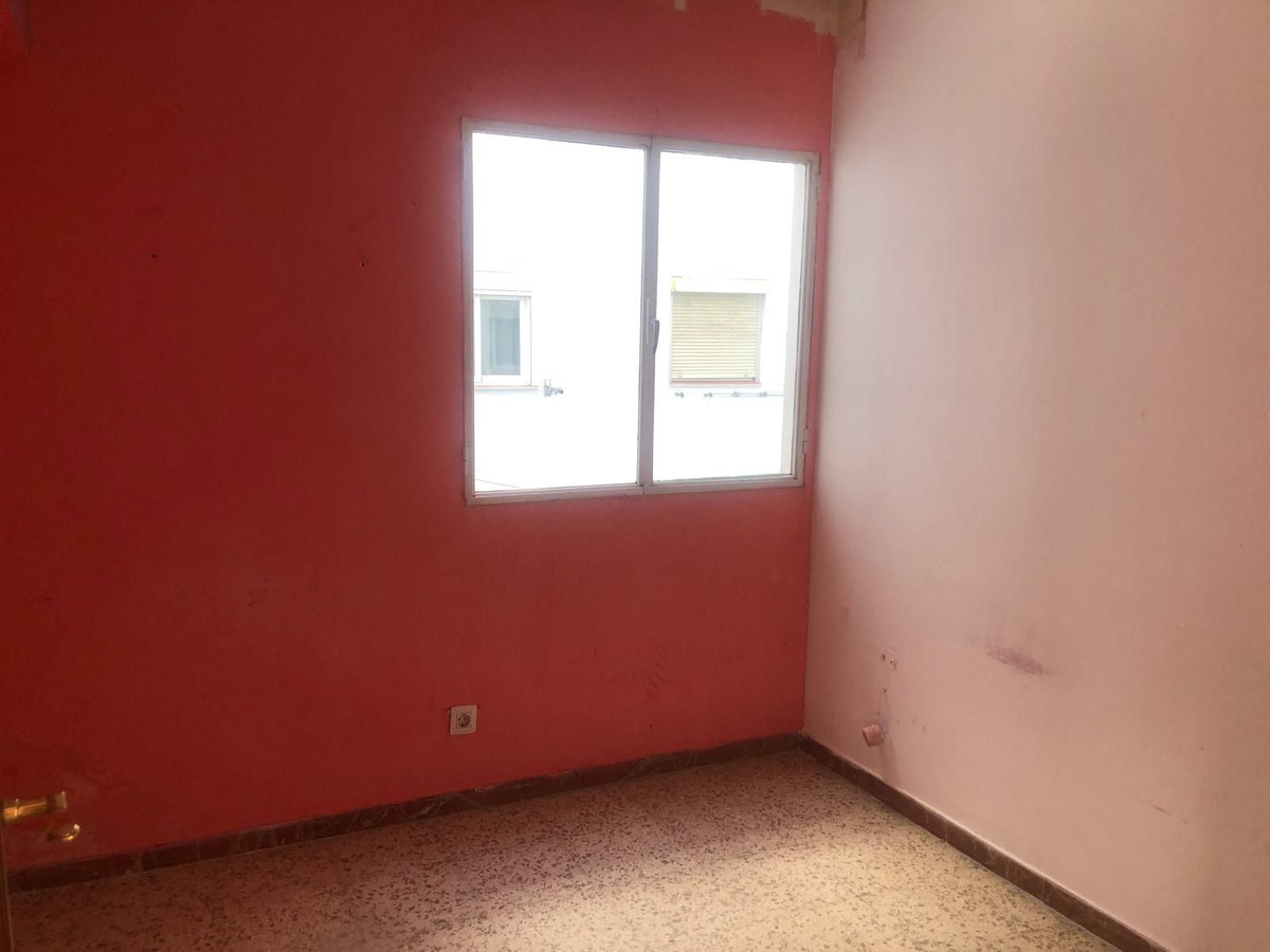 Drie-slaapkamerappartement in Málaga in Málaga - foto 14