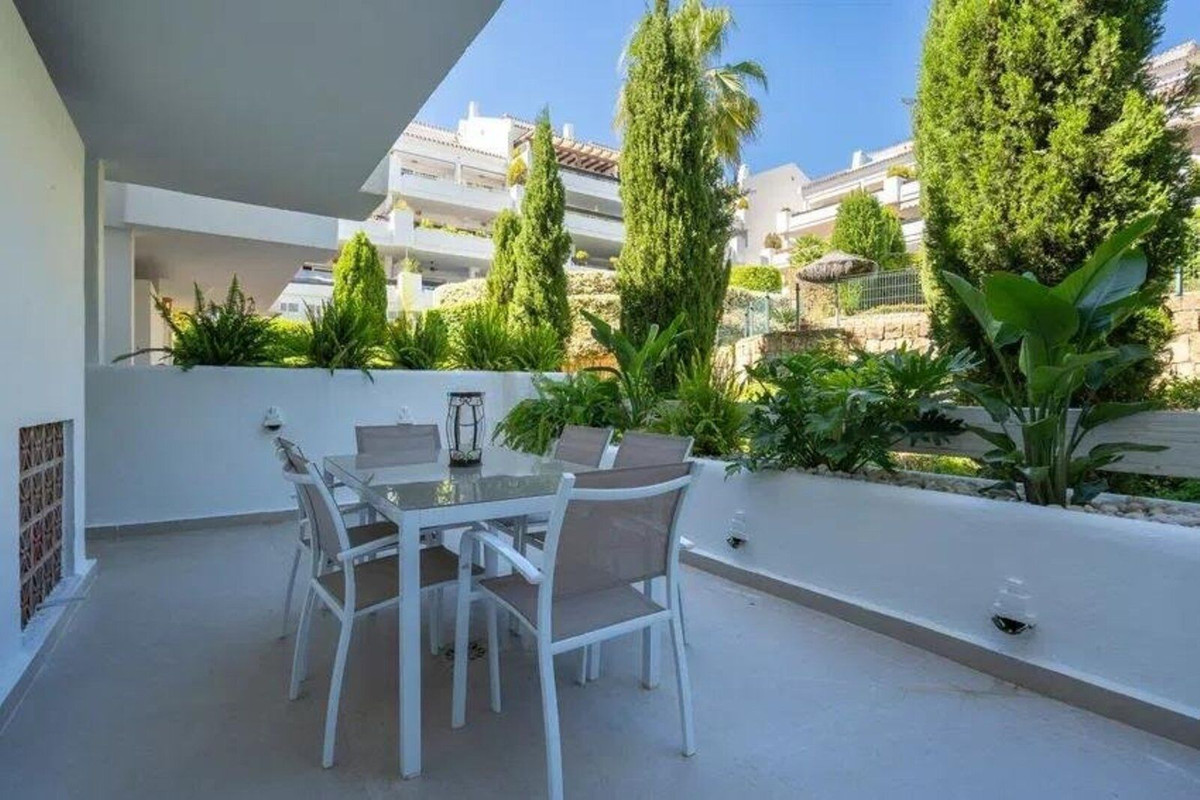2-slaapkamer appartement met ruime terrassen in Aloha, Nueva Andalucía in Nueva Andalucía - foto 10
