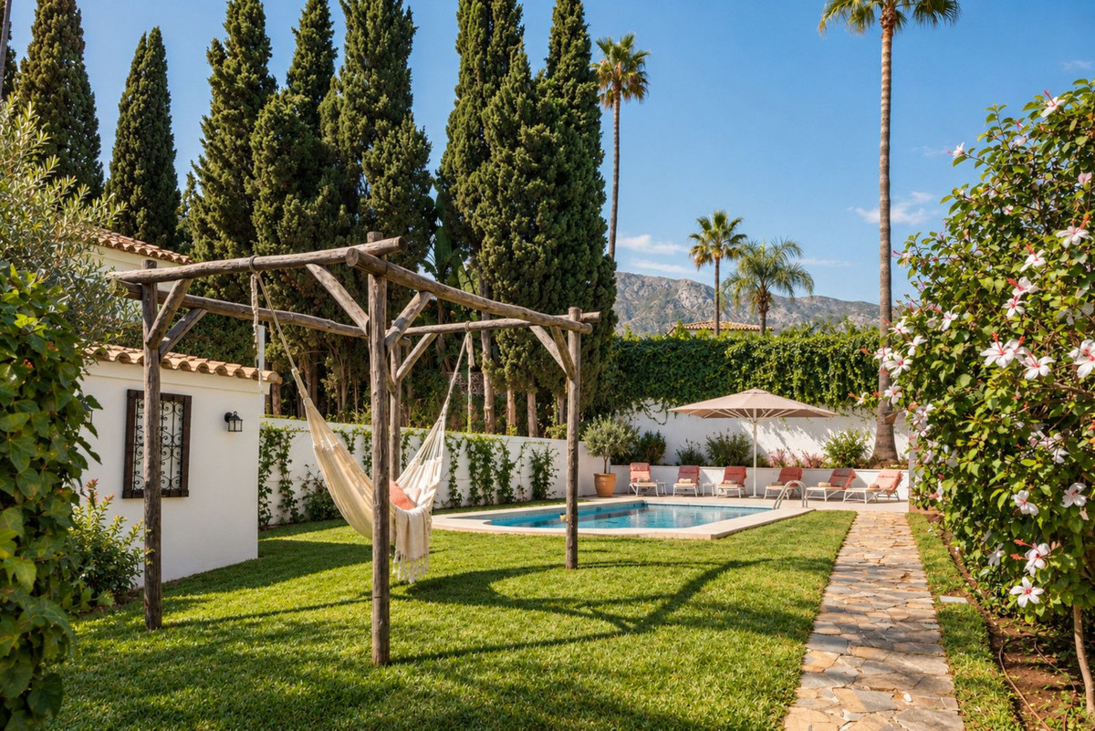 Charmante villa met 3 slaapkamers in Marbella in Marbella - foto 19