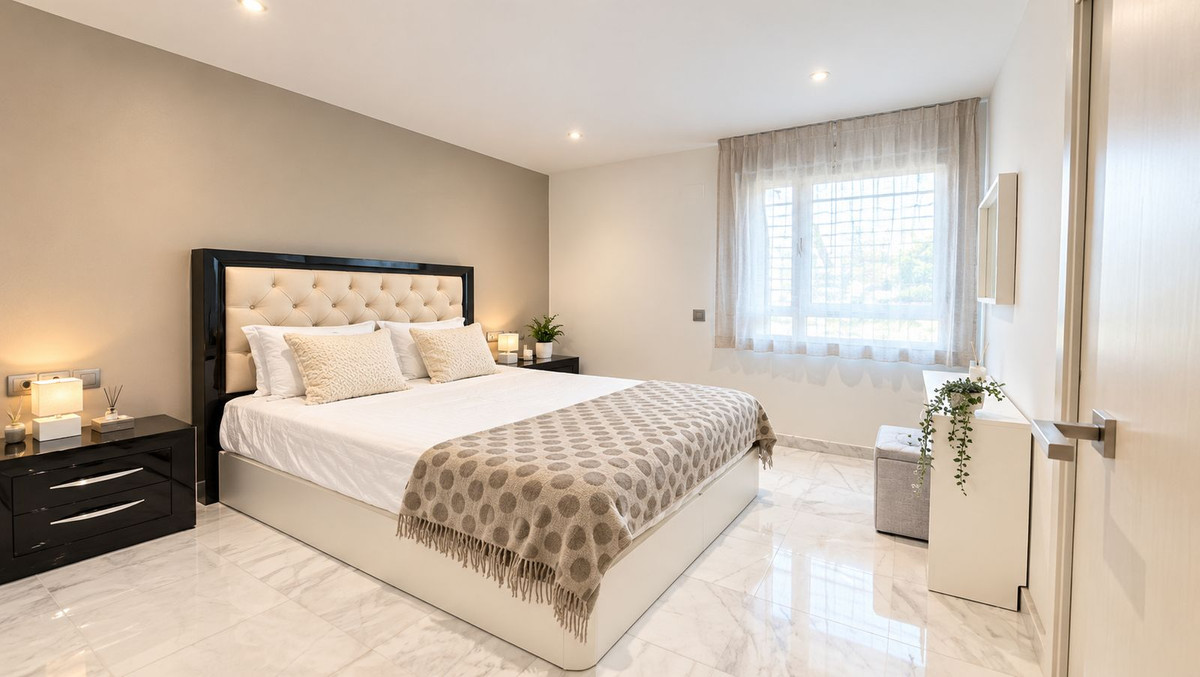 Drie-slaapkamerappartement in San Pedro de Alcántara in San Pedro de Alcántara - foto 12