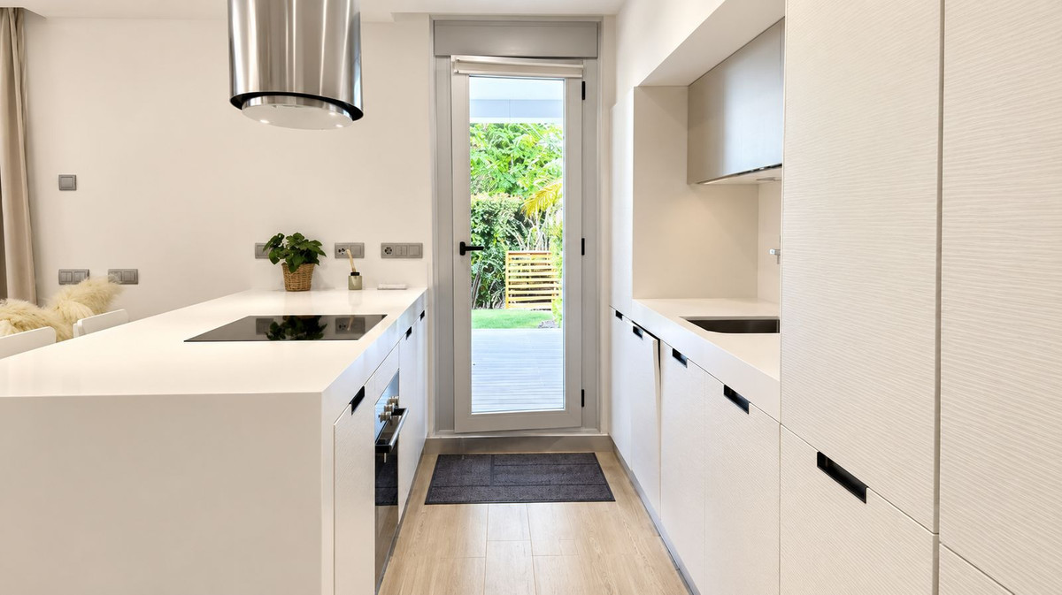 Drie-slaapkamerappartement in San Pedro de Alcántara in San Pedro de Alcántara - foto 4