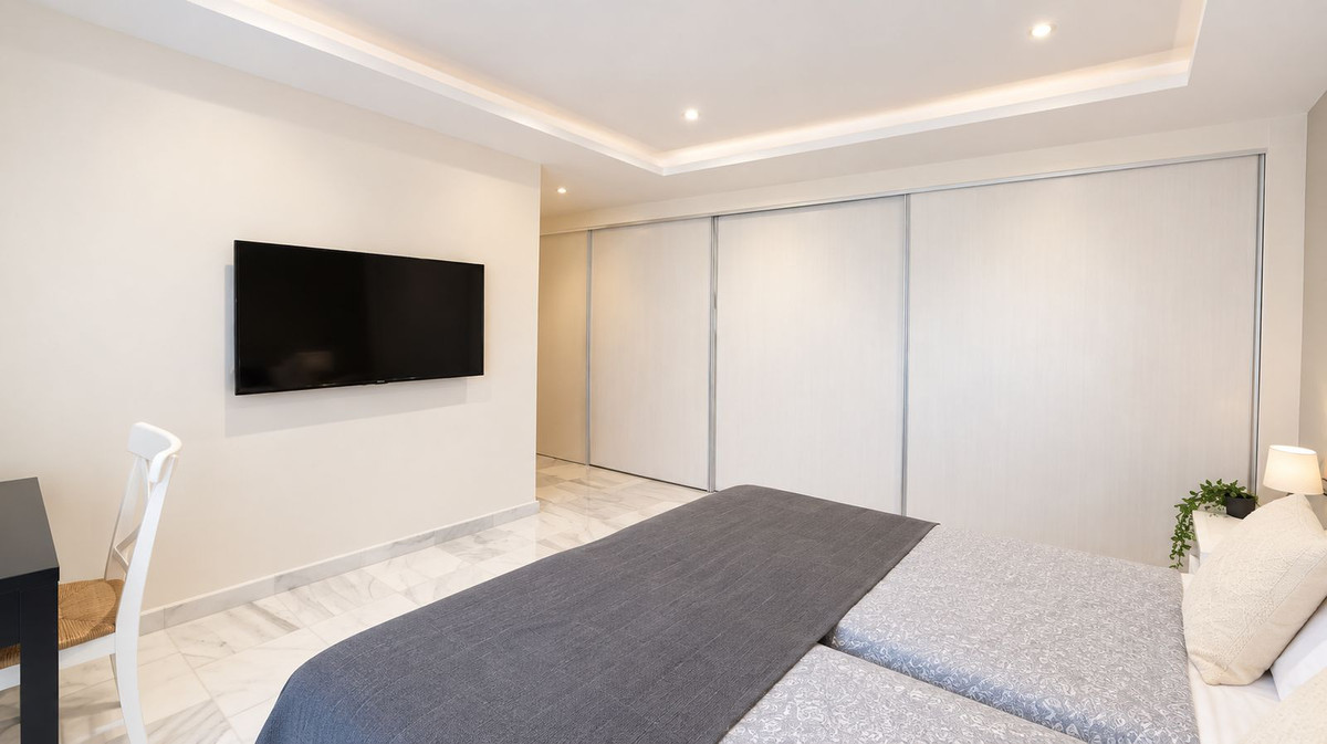 Drie-slaapkamerappartement in San Pedro de Alcántara in San Pedro de Alcántara - foto 9
