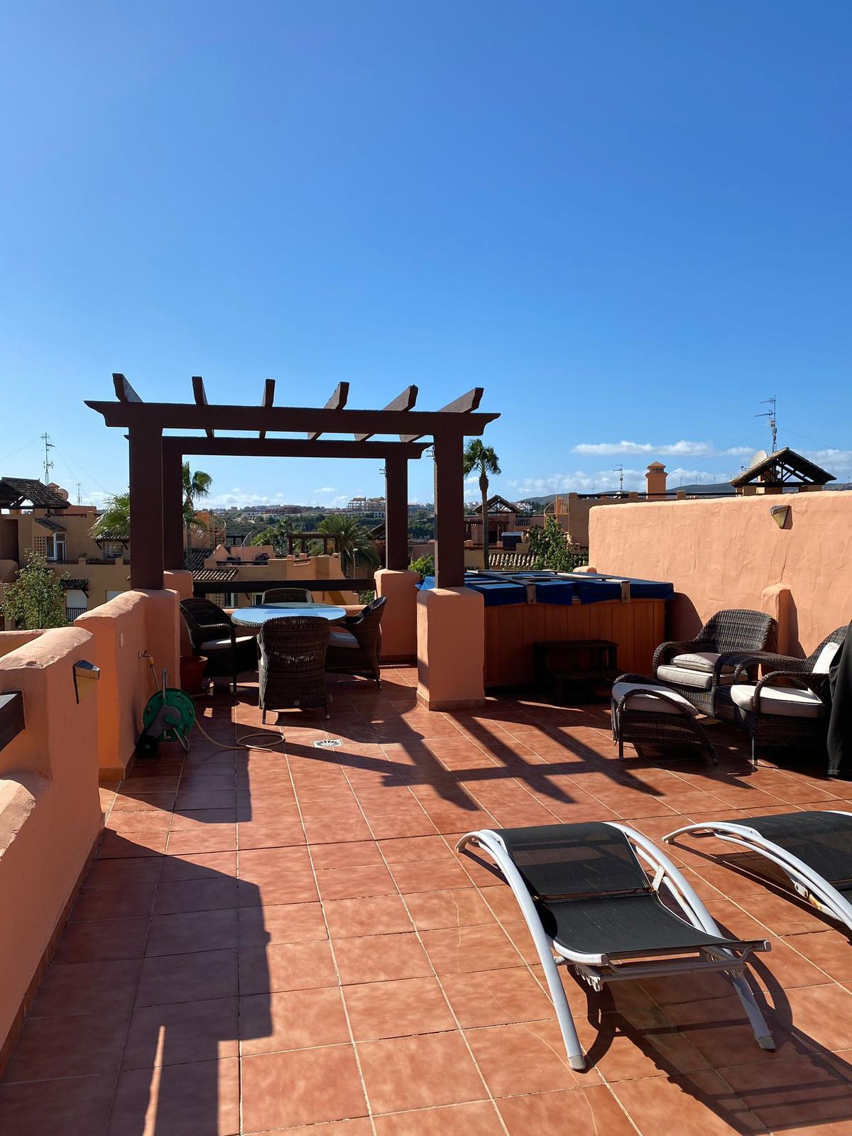 2-slaapkamer penthouse in Casares in Casares - foto 17