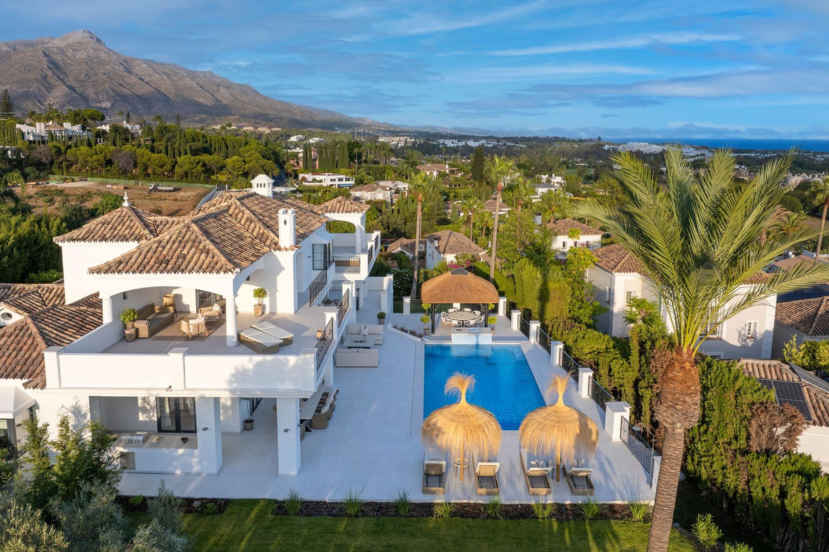 5-slaapkamer villa in Nueva Andalucía in Nueva Andalucía - foto 2