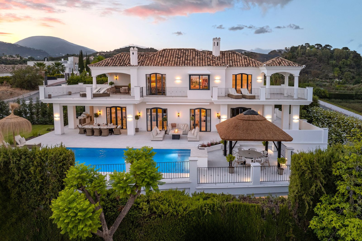 5-slaapkamer villa in Nueva Andalucía in Nueva Andalucía - foto 3